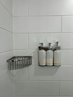 How to store shampoo bottles in the shower?