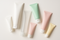 What decoration options are available for cosmetic squeeze tubes?