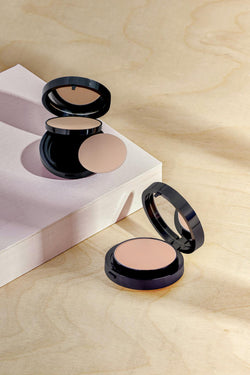 Do refillable makeup compacts work for pressed powder and cream products?